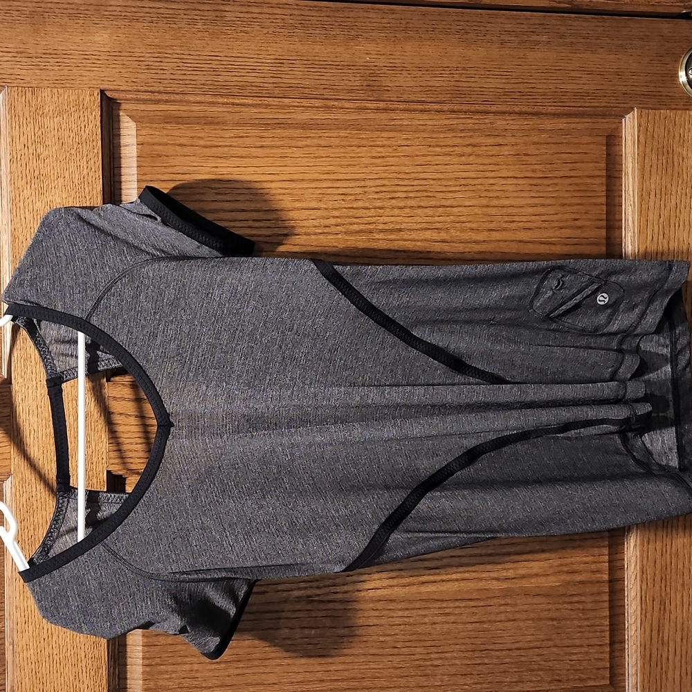 🍋Lululemon short sleeve T open back